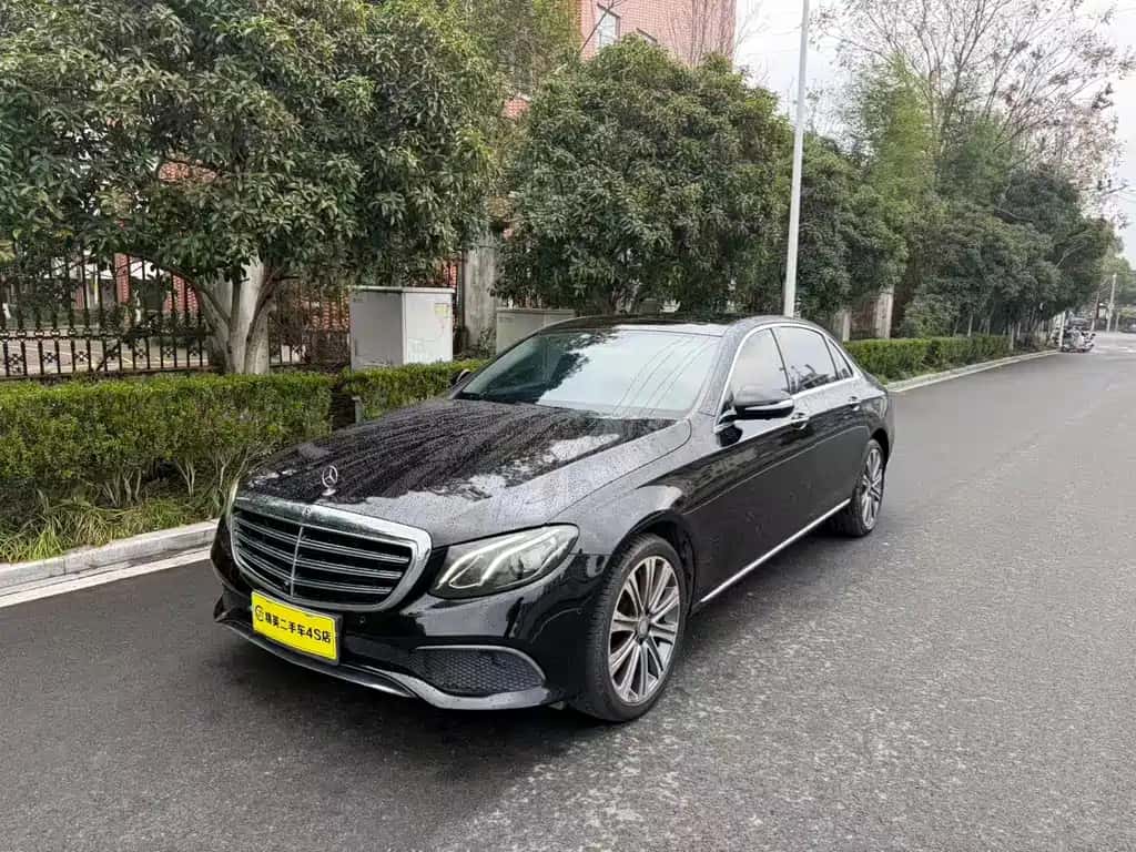 Mercedes-Benz Mercedes-Benz E-Class