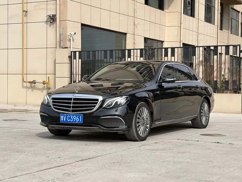 Mercedes-Benz Mercedes-Benz E-Class