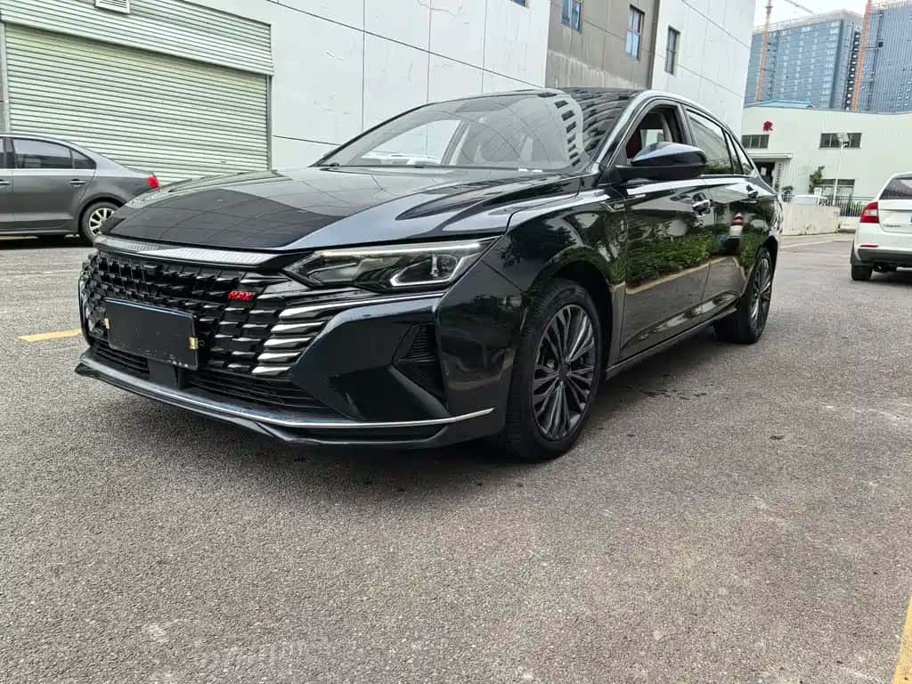 Dongfeng Fengshen Yixuan MAX