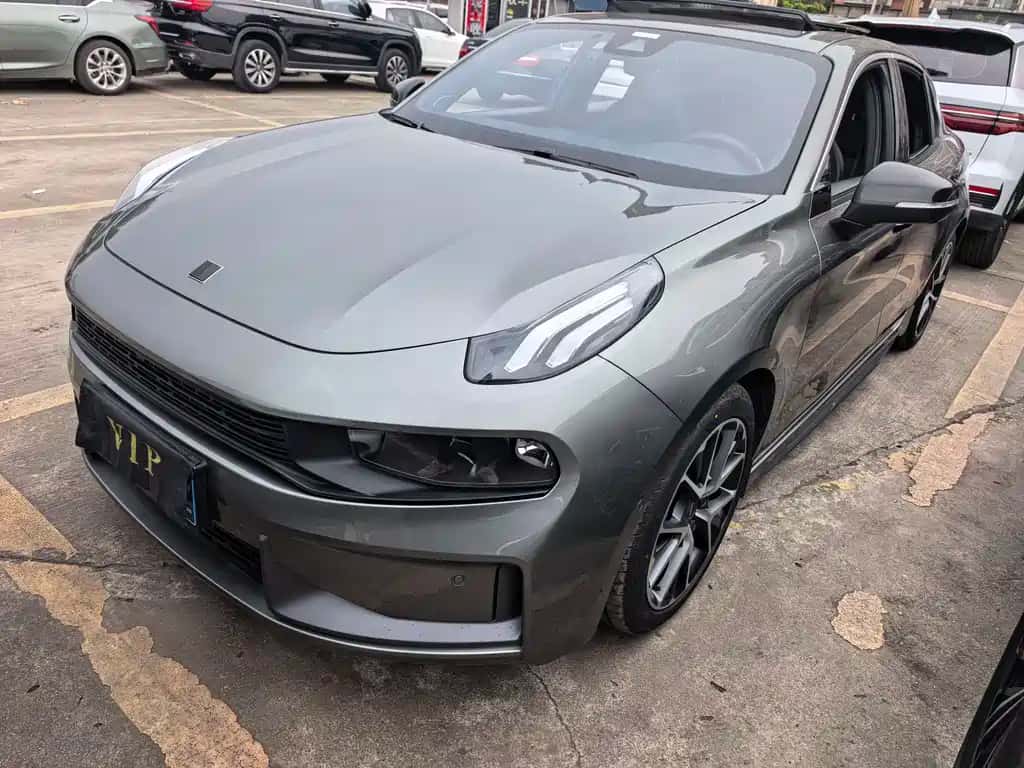 Lynk & Co Lynk & Co 03
