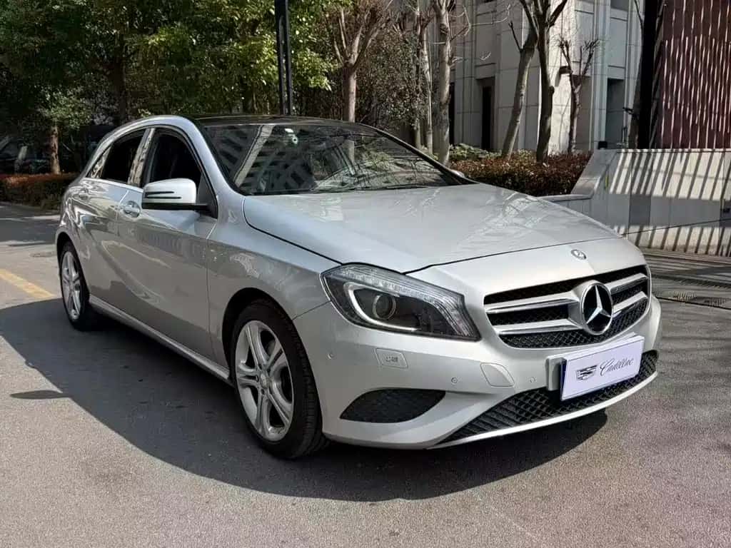 Mercedes-Benz Mercedes-Benz A-Class (Import)