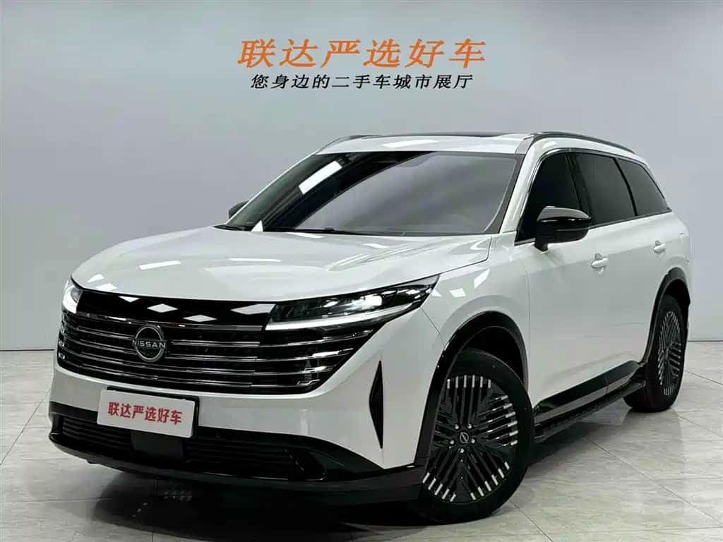 Nissan Terra
