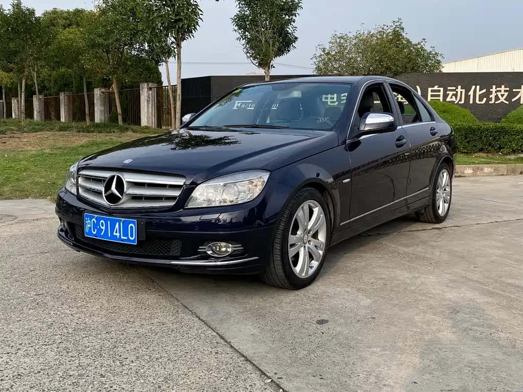 Mercedes-Benz Mercedes-Benz C-Class