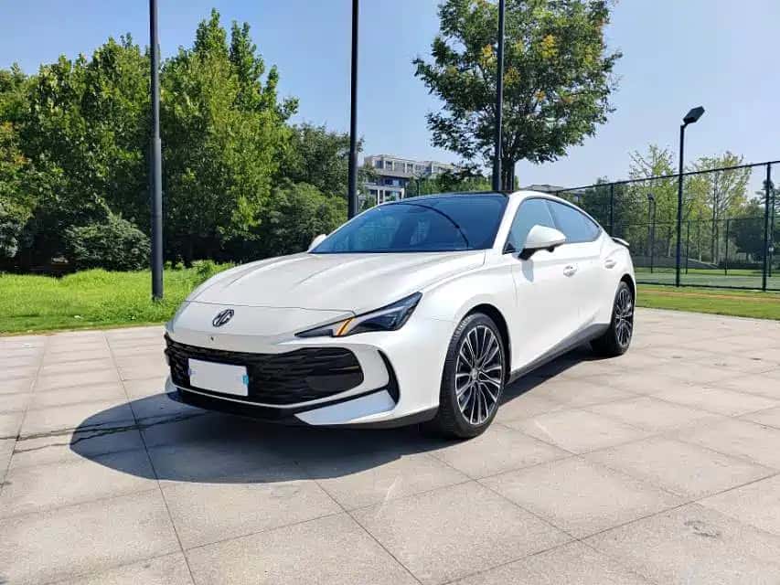 MG MG7