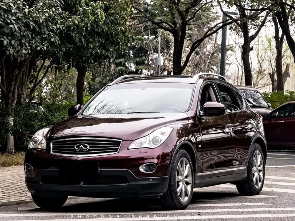 Infiniti Infiniti QX50 (Import)