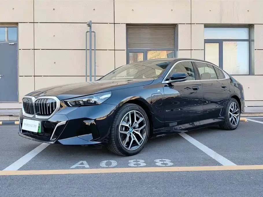 BMW BMW i5