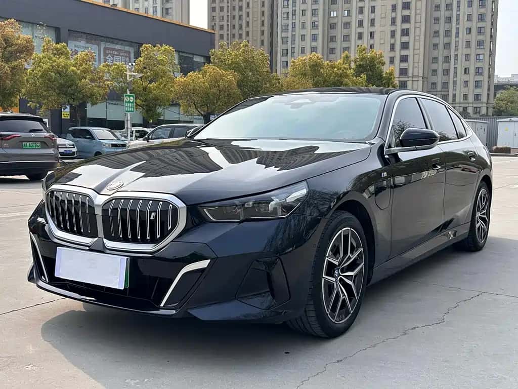 BMW BMW i5