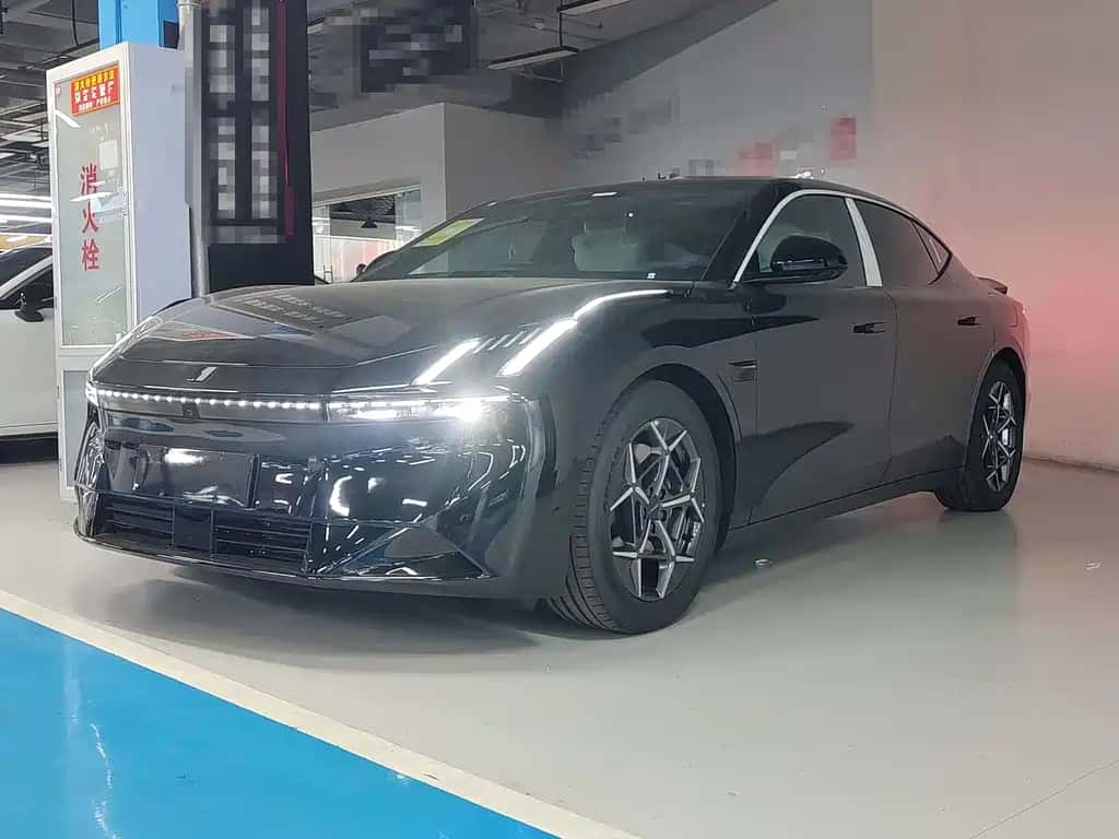 Lynk & Co Lynk & Co Z10