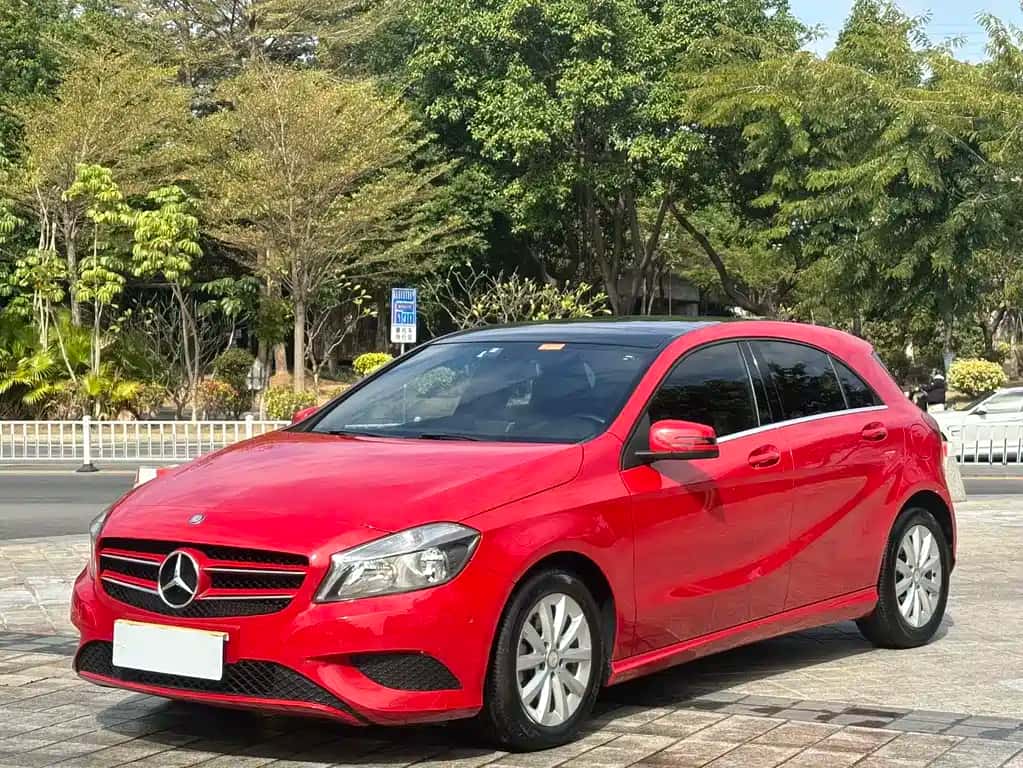 Mercedes-Benz Mercedes-Benz A-Class (Import)