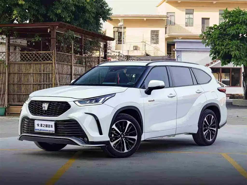 Toyota Crown Kluger