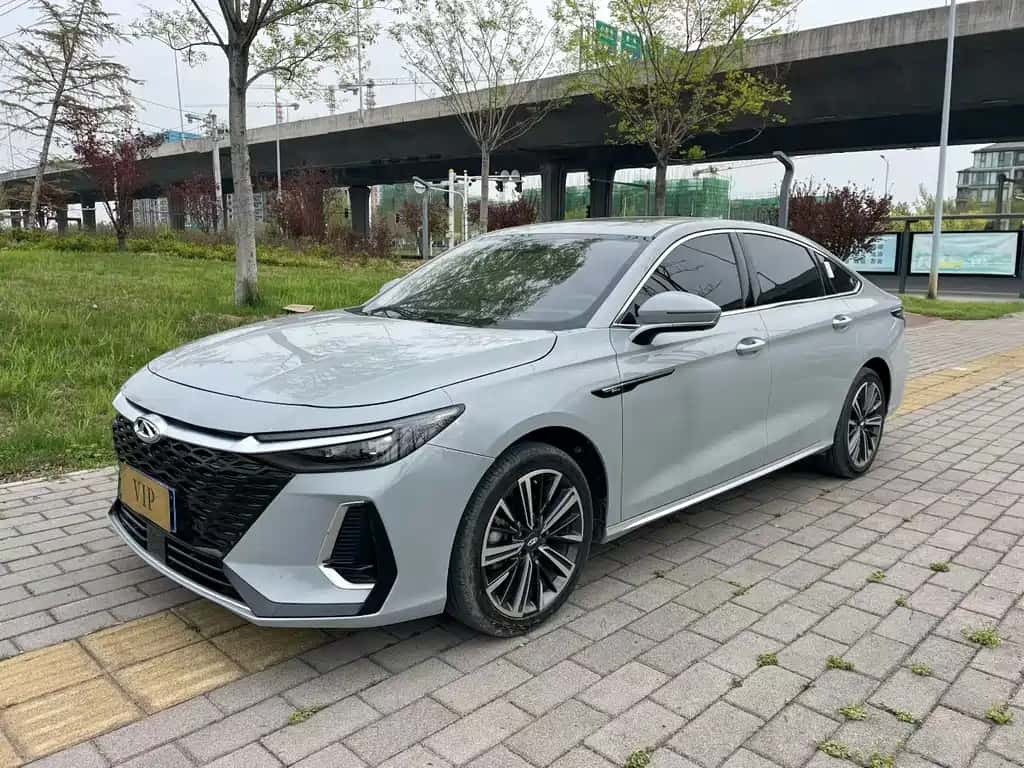 Chery Arrizo 8