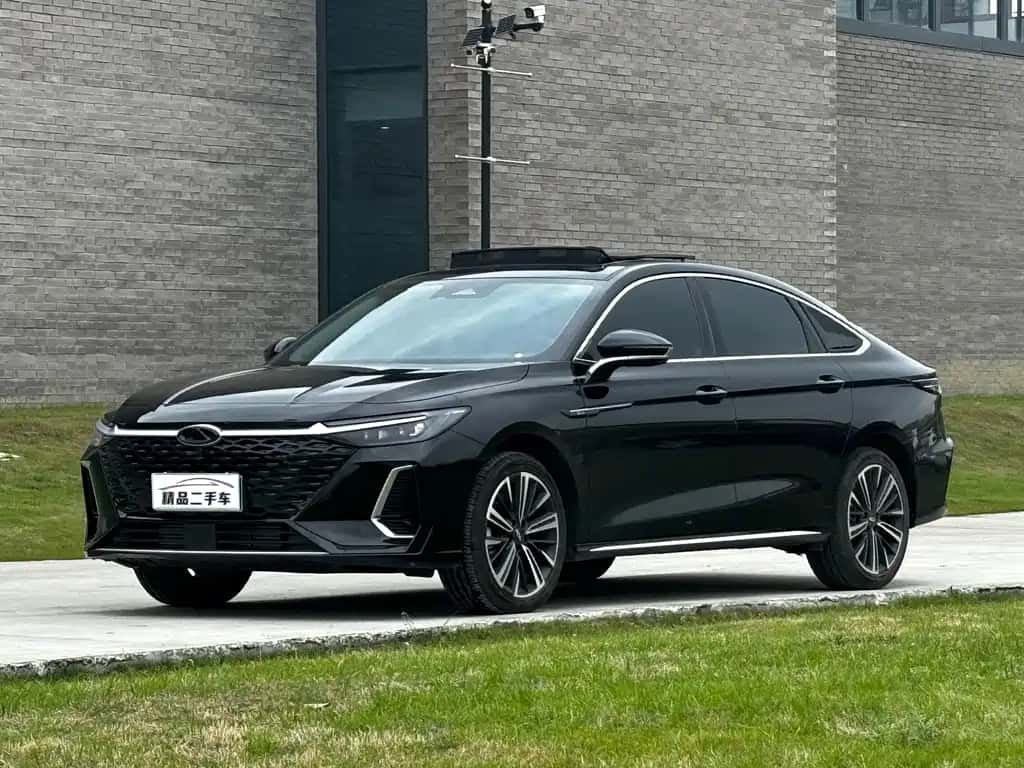 Chery Arrizo 8
