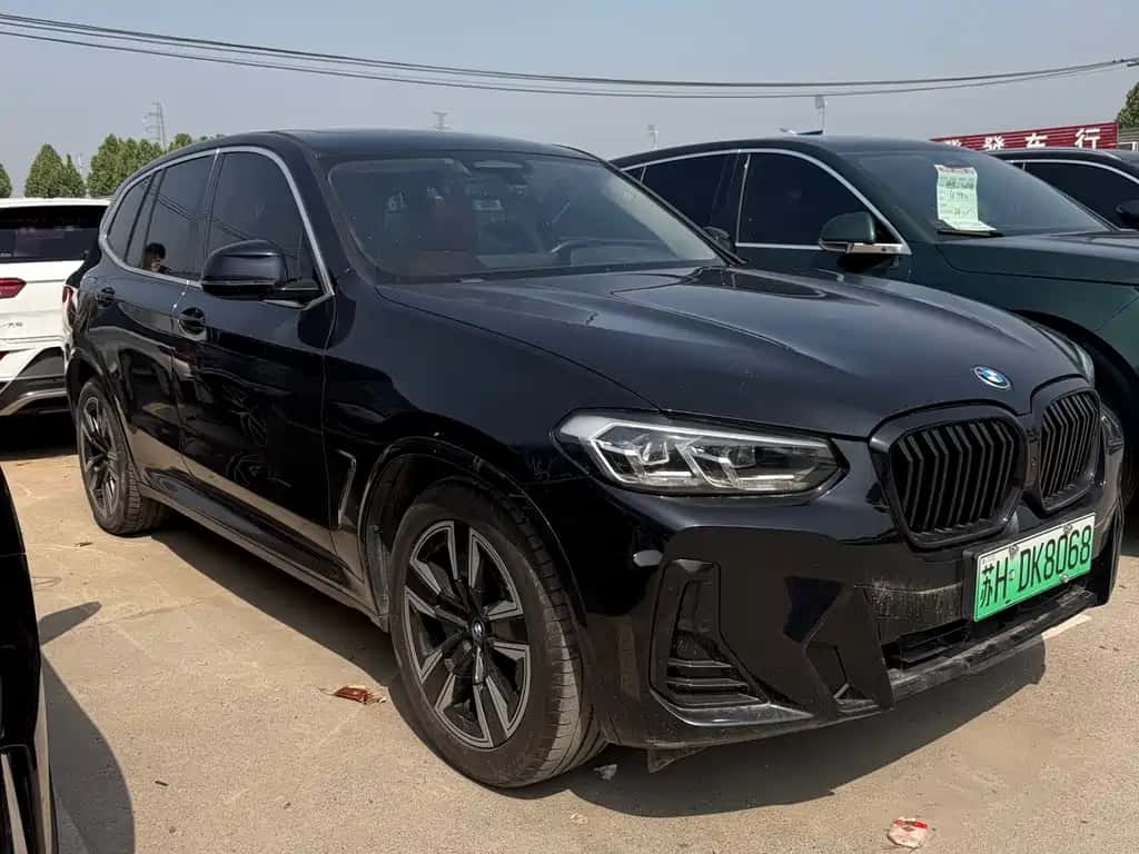 BMW BMW iX3