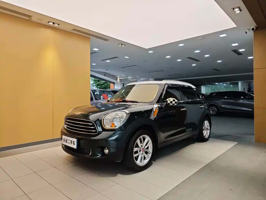 MINI MINI COUNTRYMAN