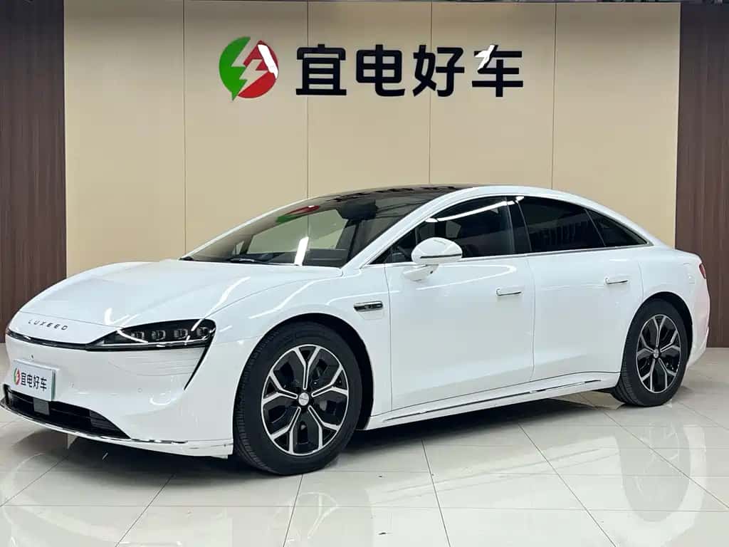 Luxeed Luxeed S7