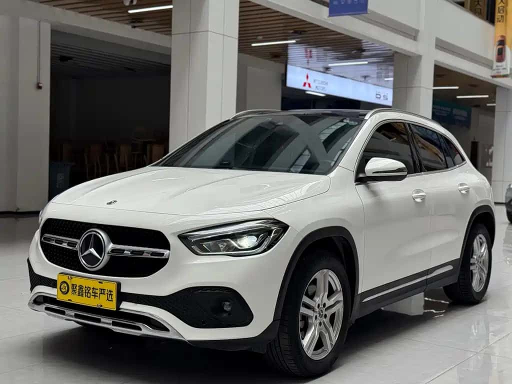 Mercedes-Benz Mercedes-Benz GLA
