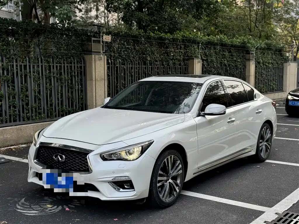 Infiniti Infiniti Q50L