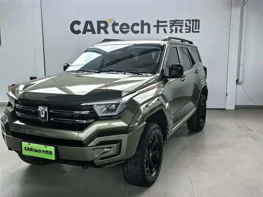 Tank Tank 400 PHEV