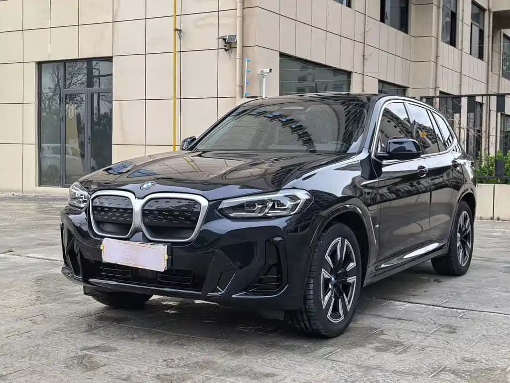 BMW BMW iX3