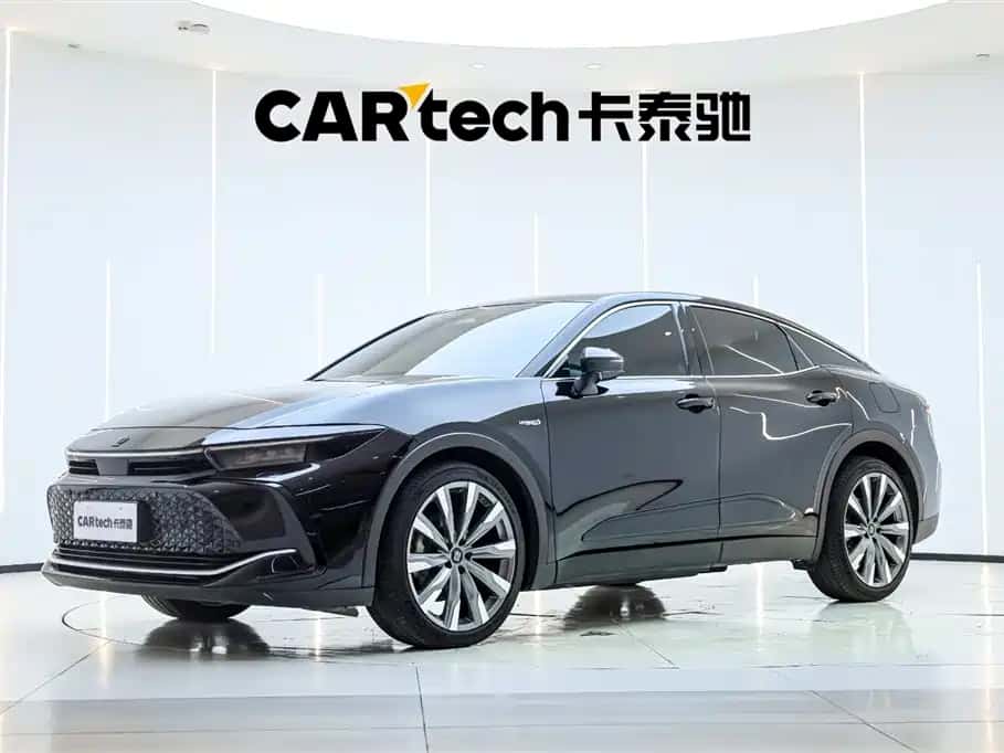 Toyota Crown SportCross