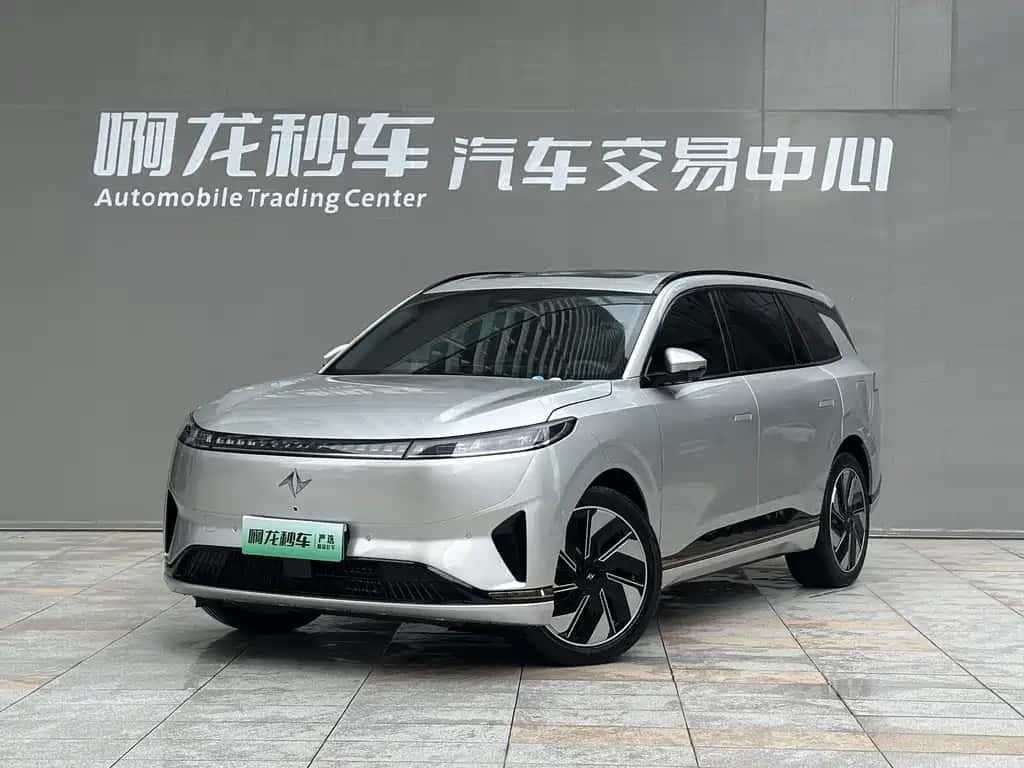 Dongfeng Yipai eπ008