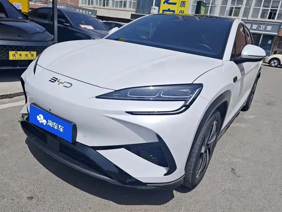 BYD Sea Lion 07 EV