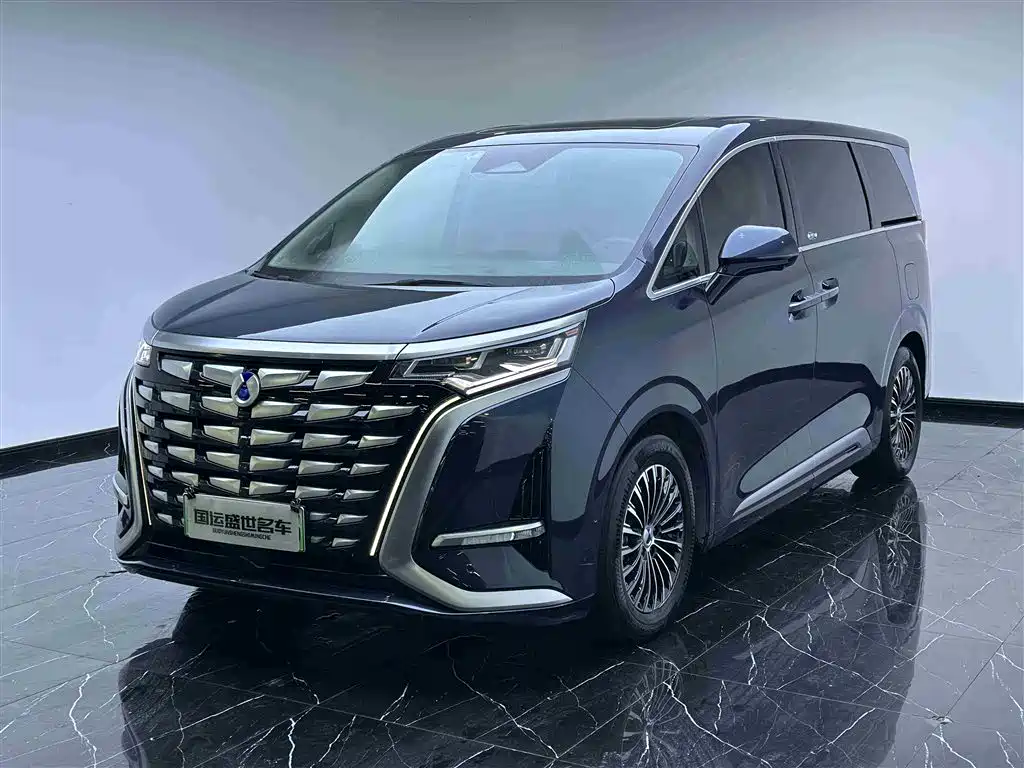 Denza Denza D9 2022 DM-i 970 AWD Флагманский 2023