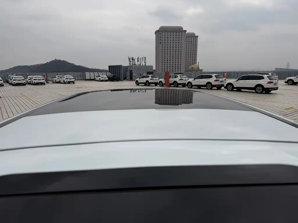 XPeng XPeng X9 2024 640 AWD Высокая производительность Макс 2024 - thumbnail 12