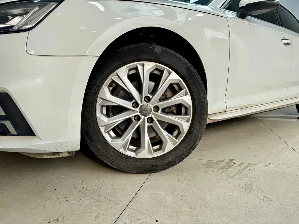 Audi Audi A4L 2019 40 TFSI Progress Edition (China V) 2019 - thumbnail 22