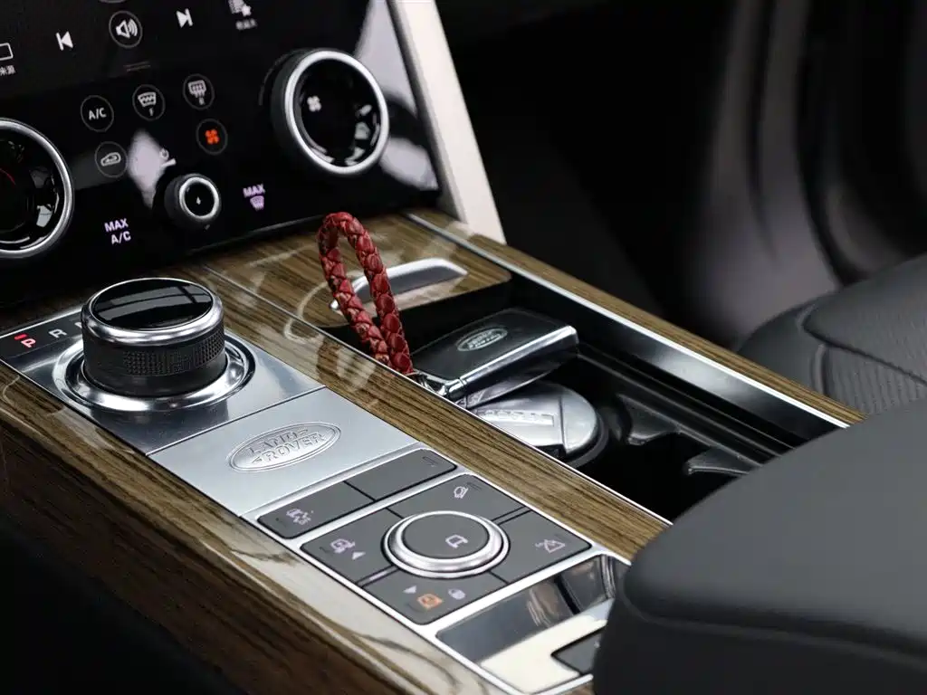 Land Rover Range Rover 2018 3.0L Supercharged V6 Vogue Autobiography 2020 - thumbnail 13