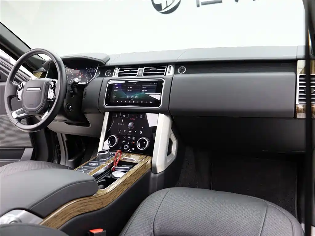 Land Rover Range Rover 2018 3.0L Supercharged V6 Vogue Autobiography 2020 - thumbnail 24
