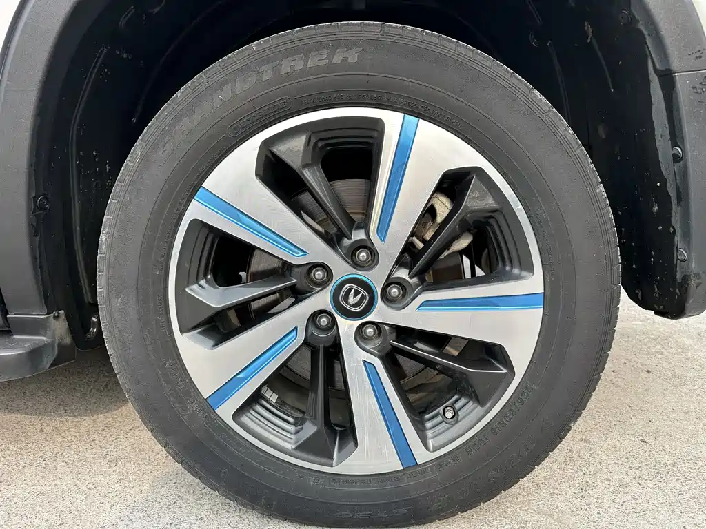 Changan Changan CS75 PHEV 2018款 1.5T Progressive Edition 2019 - thumbnail 9