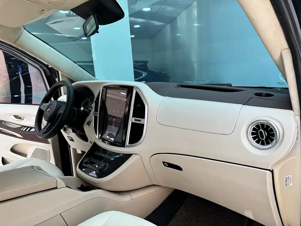 Mercedes-Benz Mercedes-Benz Vito 2.0T Elite Edition 7-seater (China VI) 2018 - thumbnail 14