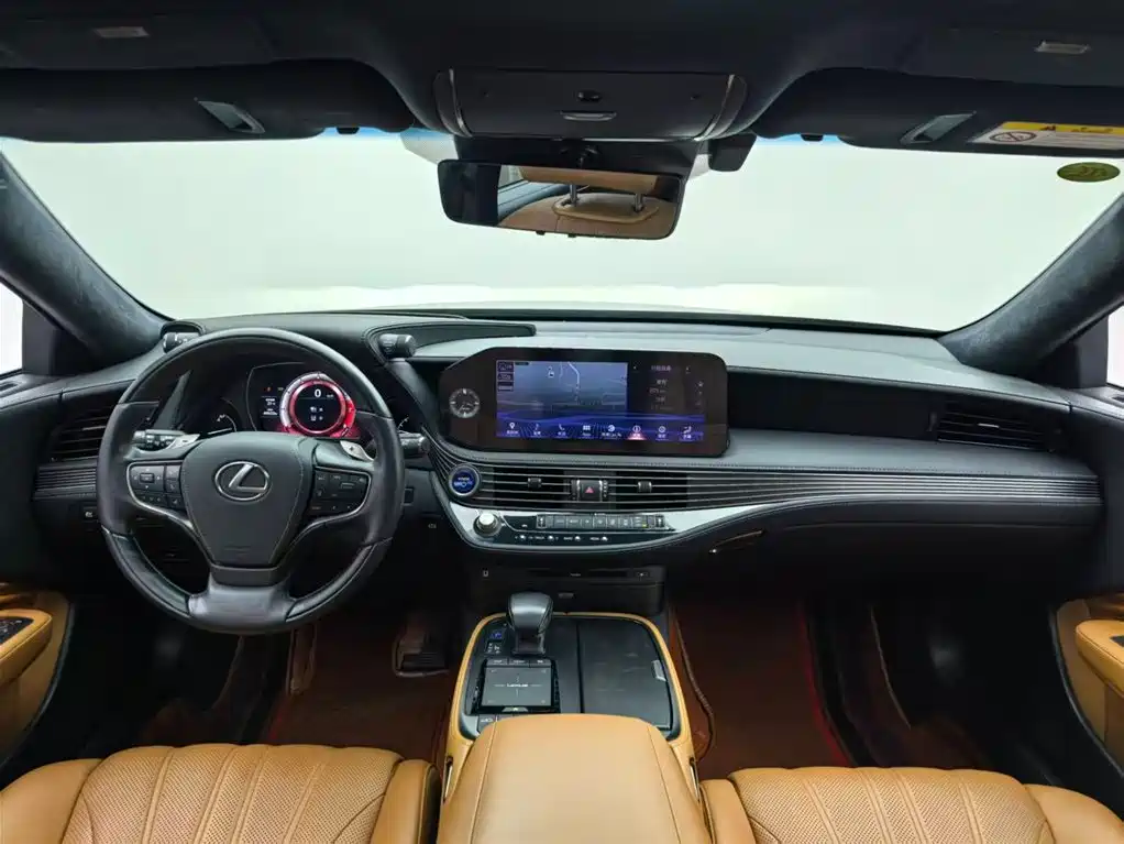 Lexus Lexus LS 500h Executive Edition 2021 - thumbnail 4