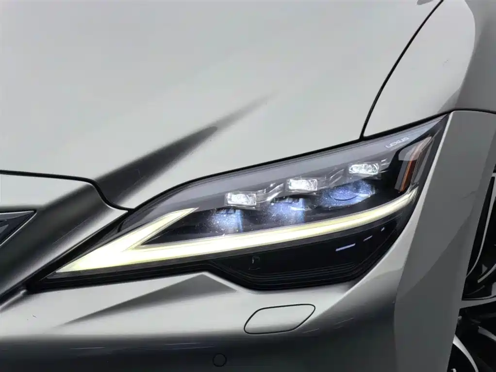 Lexus Lexus LS 500h Executive Edition 2021 - thumbnail 14
