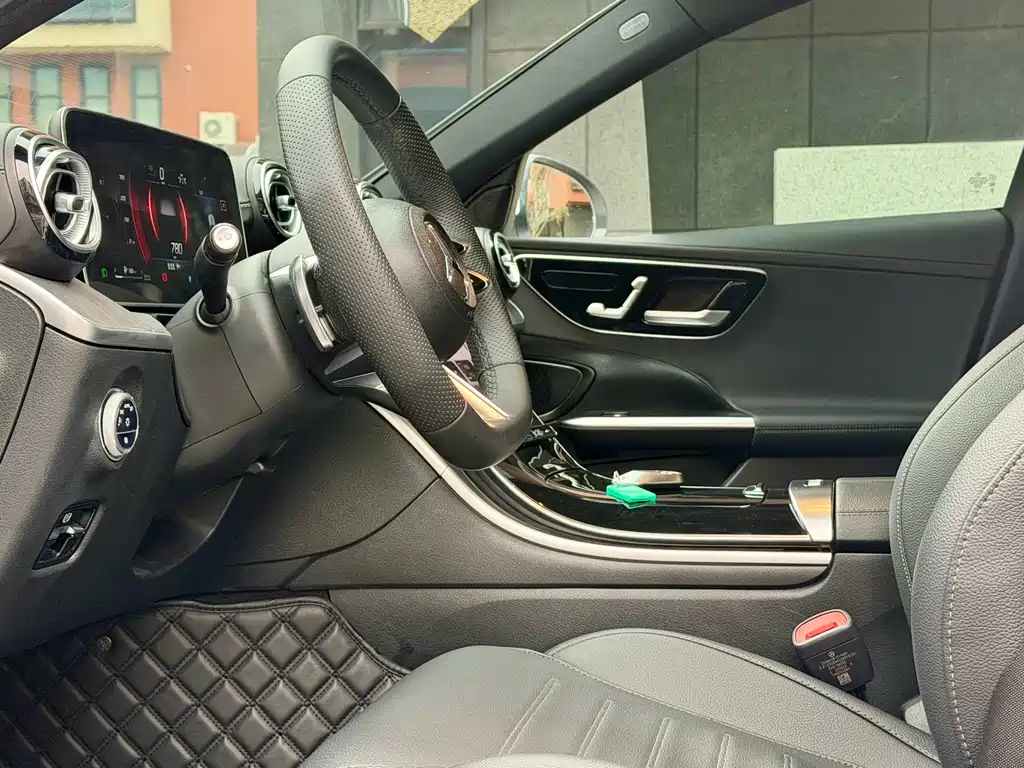 Mercedes-Benz Mercedes-Benz C-Class C 260 L Sport Edition 2023 - thumbnail 10