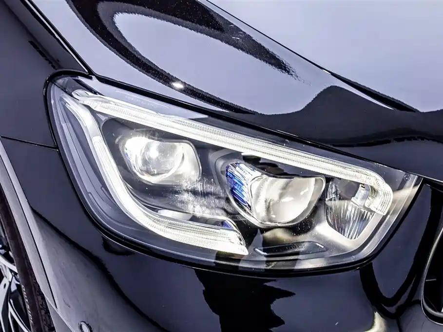 Mercedes-Benz Mercedes-AMG GLC 43 4MATIC 2021 - thumbnail 17
