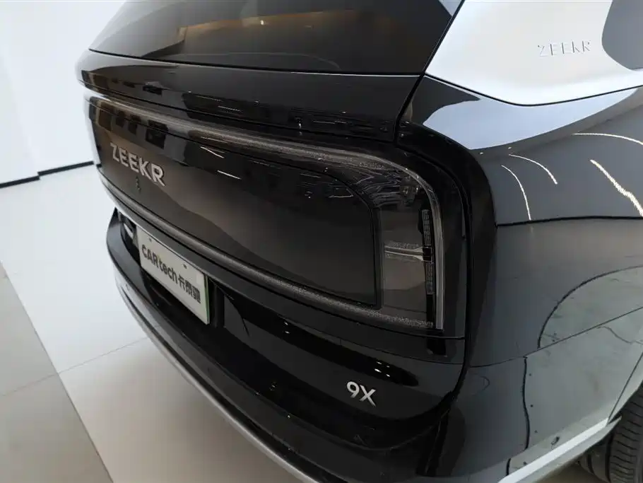 Zeekr Zeekr 9X 2025 Hyper Edition 70 kWh 2026 - thumbnail 11