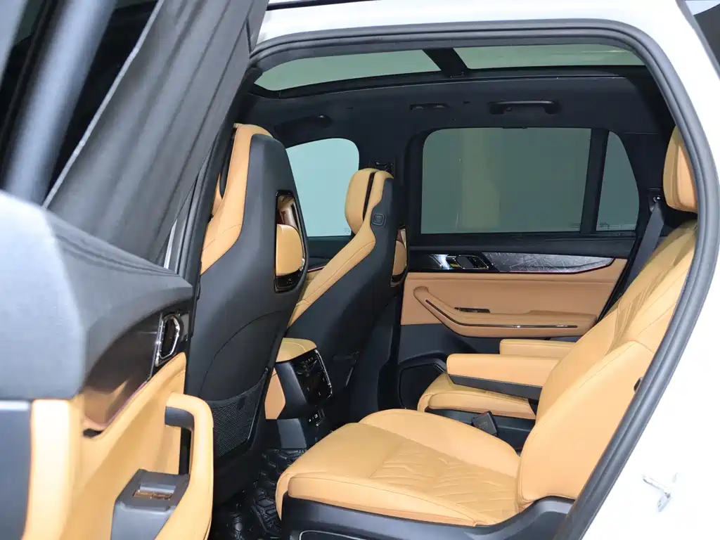 Lynk & Co Lynk & Co 09 EM-P 2021 2.0T PHEV Ultra Six-Seat 2022 - thumbnail 15