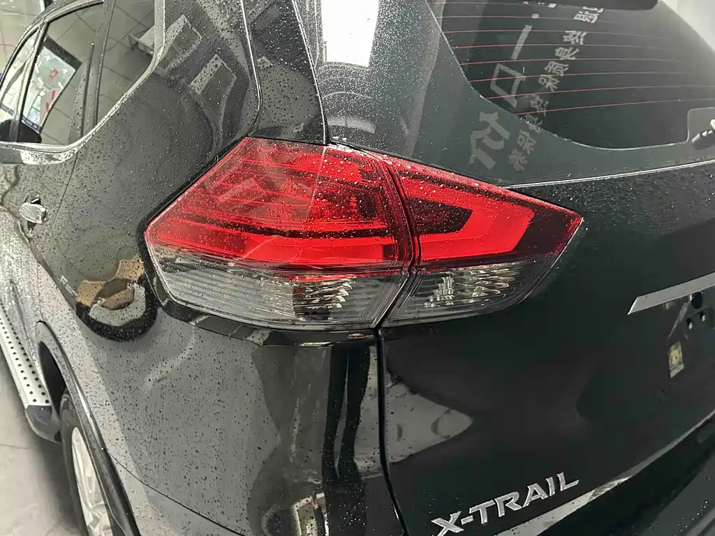 Nissan Nissan X-Trail 2023 Classic 2.0L 2WD SmartLink Comfort Edition 2023 - thumbnail 17