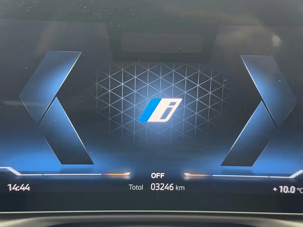 BMW BMW i3 2025 eDrive 40 L Night Sport Package 2024 - thumbnail 18