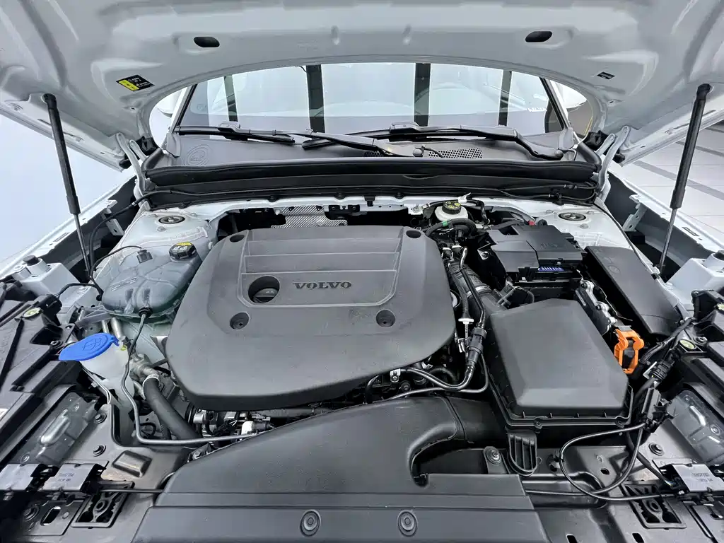 Volvo Volvo XC40 2024 B3 Core Luxury 2026 - thumbnail 28