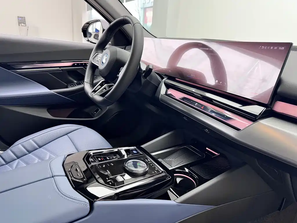 BMW BMW i5 2025 eDrive 40L M Sport Package 2025 - thumbnail 10