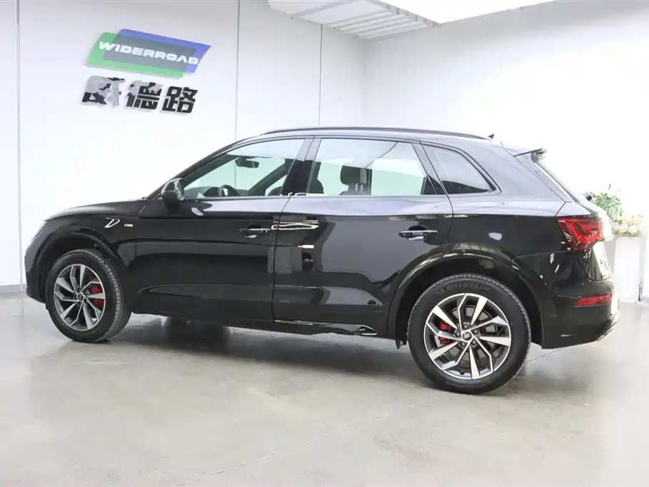Audi Audi Q5L 2023 40T Premium Dynamic Edition 2024 - thumbnail 6