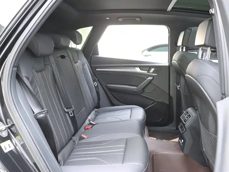 Audi Audi Q5L 2023 40T Premium Dynamic Edition 2024 - thumbnail 16