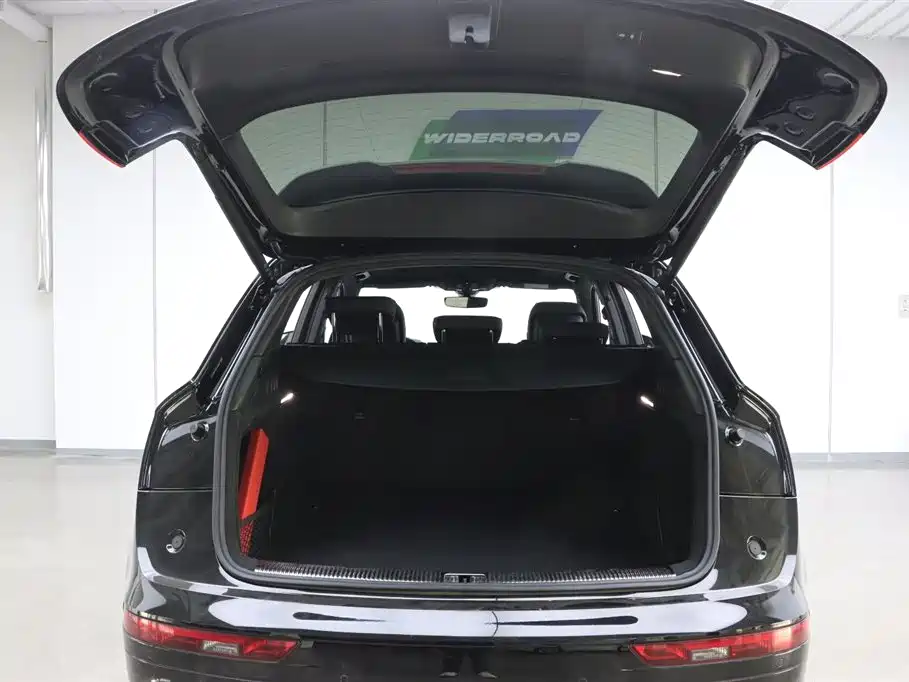 Audi Audi Q5L 2023 40T Premium Dynamic Edition 2024 - thumbnail 28