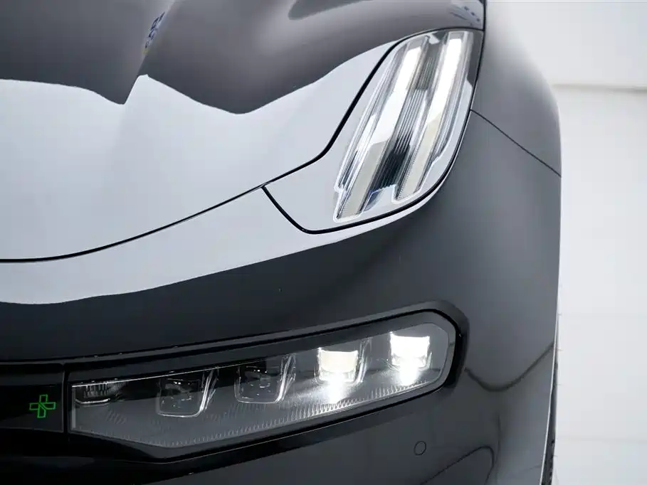 Zeekr Zeekr 001 2023 WE Edition 86kWh 2023 - thumbnail 11