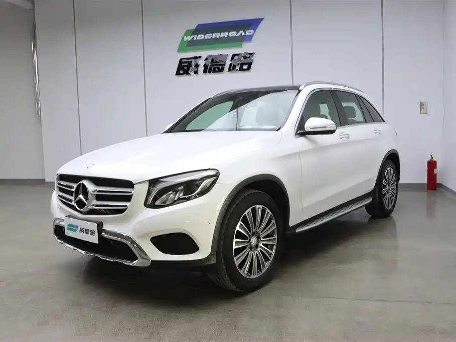 Mercedes-Benz Mercedes-Benz GLC 2016 GLC 260 4MATIC Sport Edition 2016