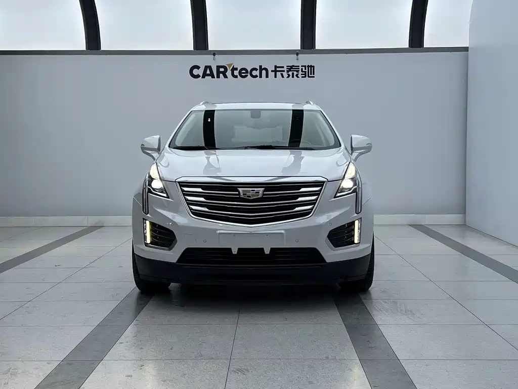 Cadillac Cadillac XT5 2018 28T AWD Luxury 2018 - thumbnail 2