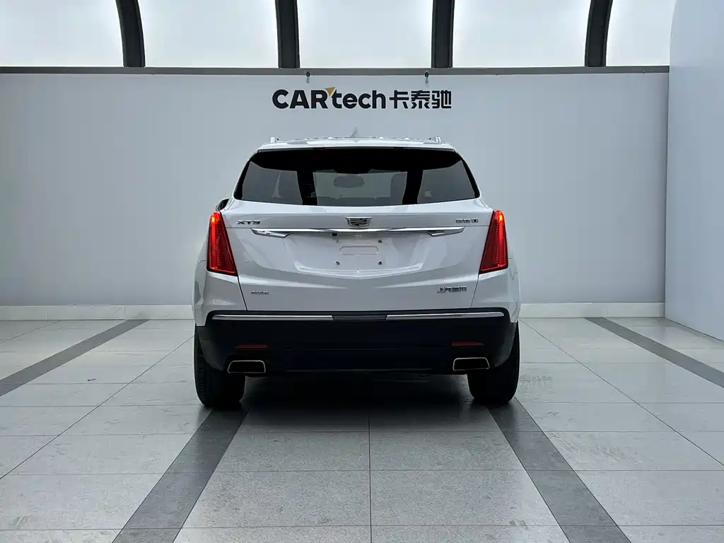 Cadillac Cadillac XT5 2018 28T AWD Luxury 2018 - thumbnail 3